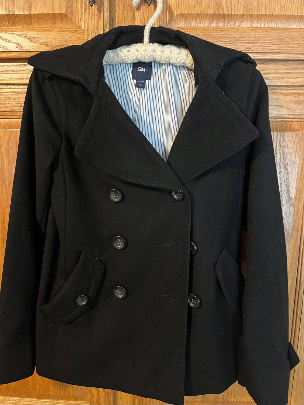 GAP Women's Black Double-Breasted Pea Coat with Wide Lapel